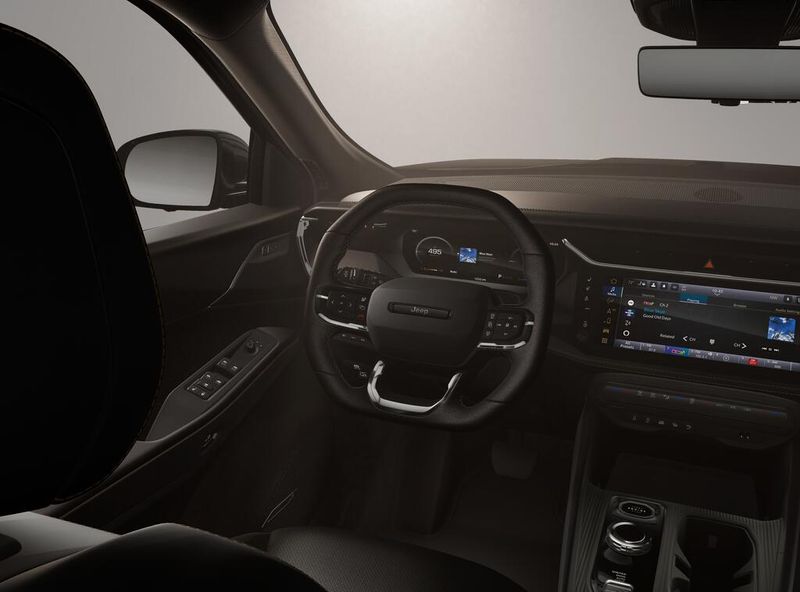 New 2026 Jeep Cherokee Overland 4x4Image 9