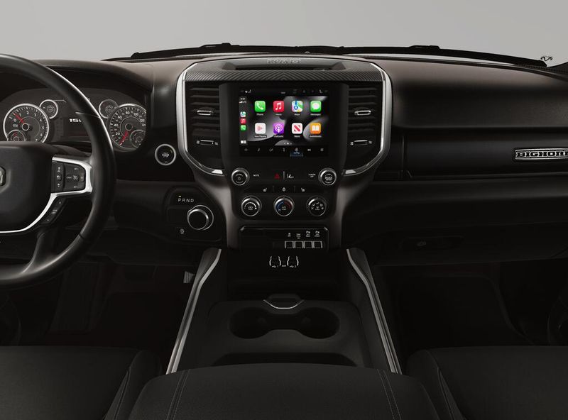New 2026 RAM 1500 Big Horn Crew Cab 4x2 5'7' Box