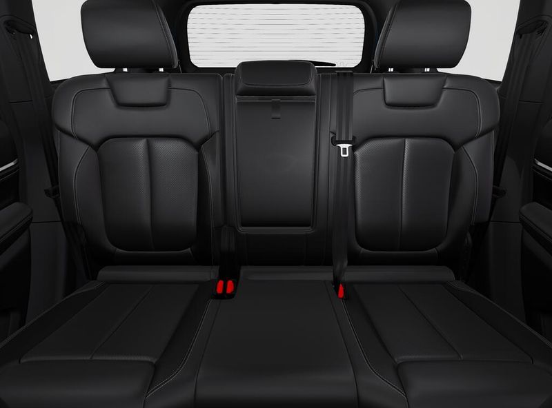 New 2027 Jeep Grand Cherokee Limited Reserve 4x4Image 3