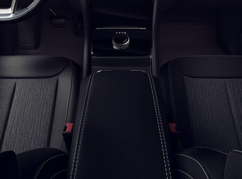 New 2026 Jeep Grand Cherokee Laredo X 4x4Image 4