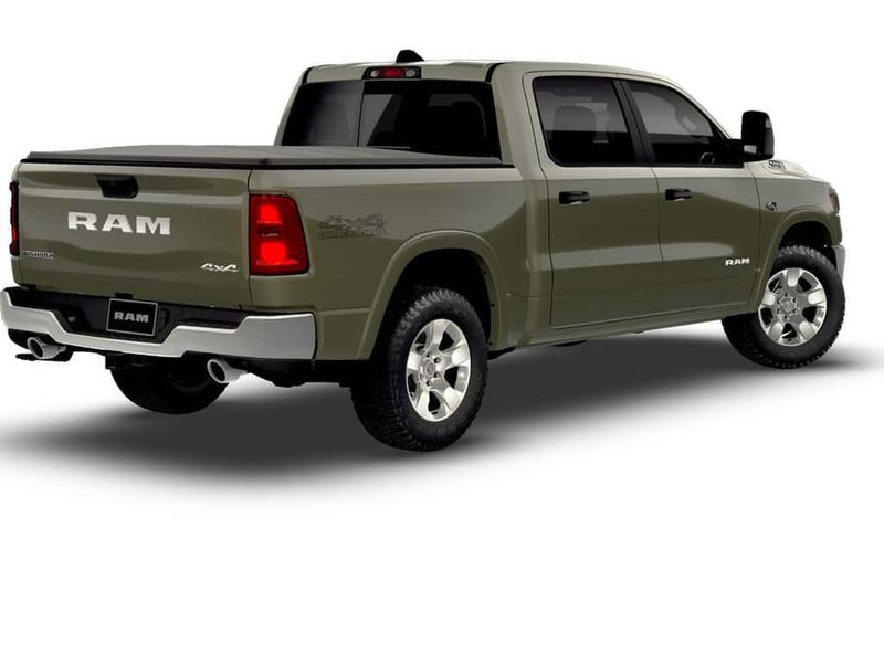 New 2026 RAM 1500 Big Horn Crew Cab 4x4 5'7' Box