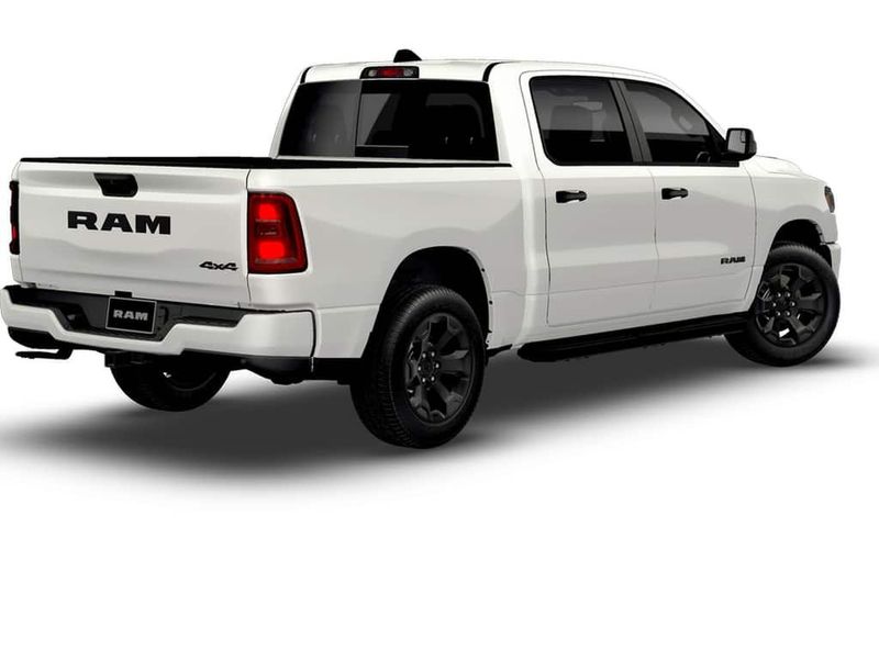 New 2026 RAM 1500 Express Crew Cab 4x4 5'7' Box
