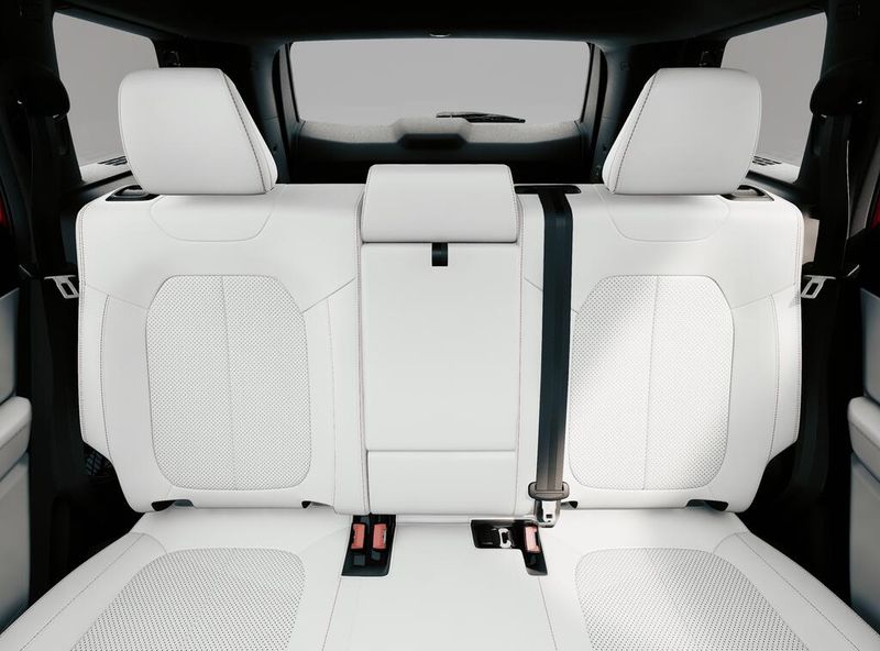 New 2027 Jeep Cherokee Limited 4x4Image 3