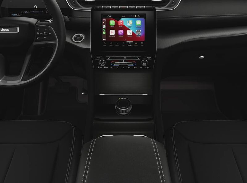 2025 Jeep Grand Cherokee L Altitude X 4x4Image 5