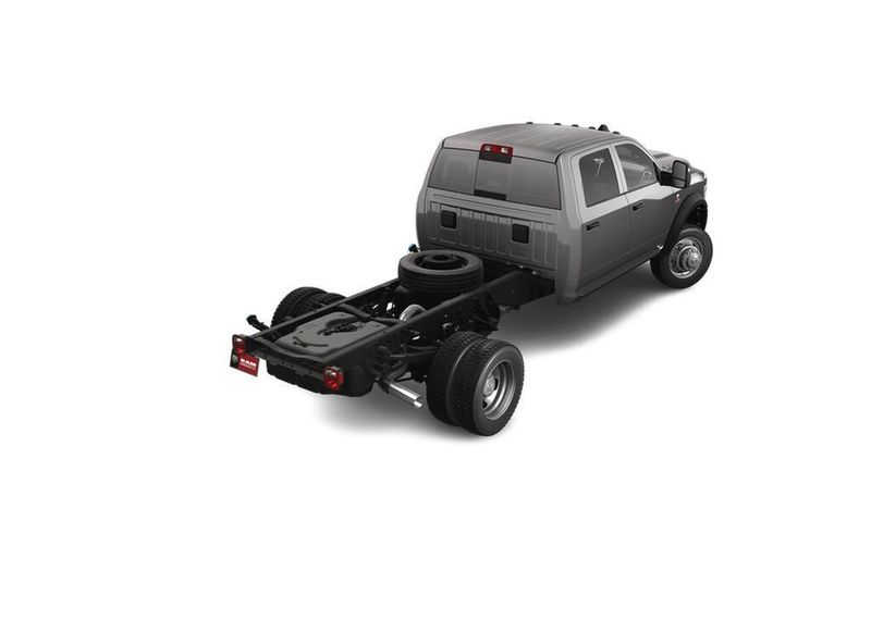 2025 RAM 4500 Tradesman Chassis Crew Cab 4x4 60