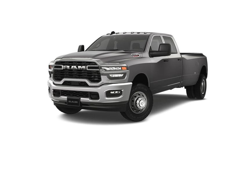 2025 RAM 3500 Tradesman Crew Cab 4x4 8