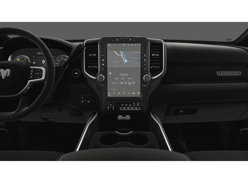 2025 RAM 3500 Big Horn Crew Cab 4x4 8