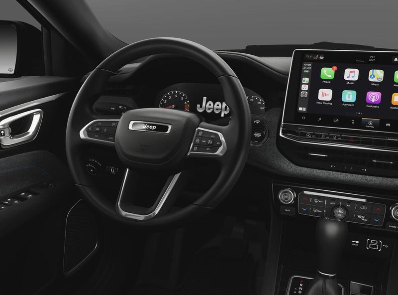 New 2026 Jeep Compass Latitude Altitude 4x4