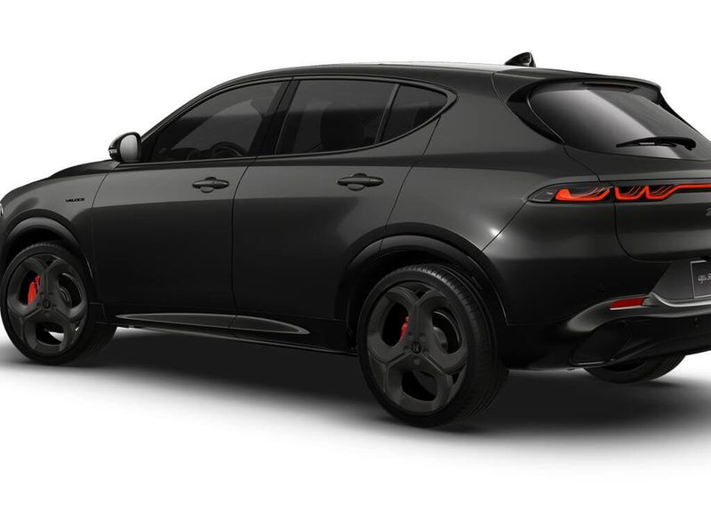 New 2026 Alfa Romeo Tonale Veloce AwdImage 2