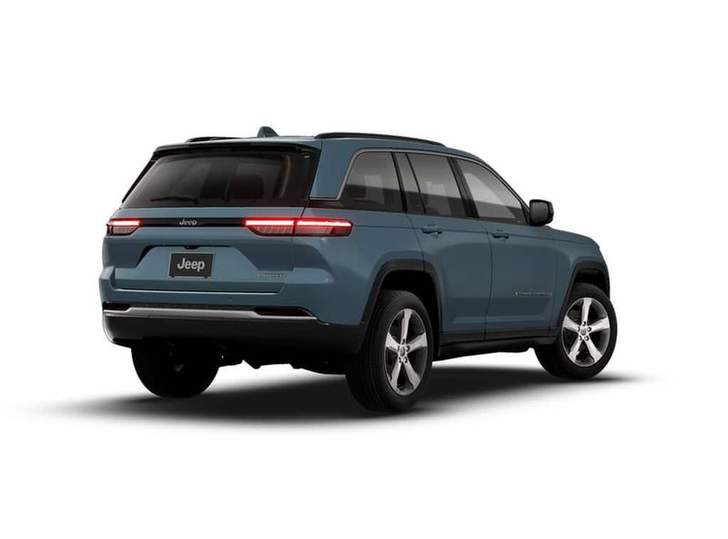 New 2026 Jeep Grand Cherokee Limited 4x2