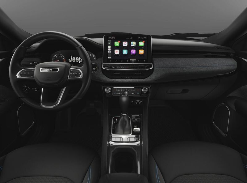 New 2026 Jeep Compass Latitude Altitude 4x4