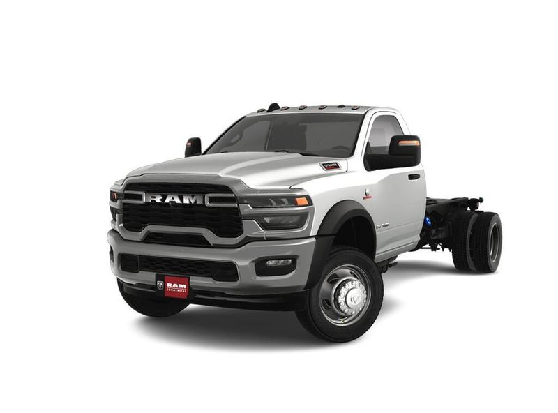 2025 RAM 5500 Big Horn Chassis Regular Cab 4x4 84