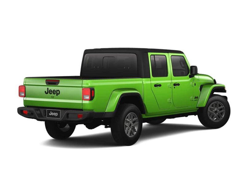 2025 Jeep Gladiator Sport S photo 2