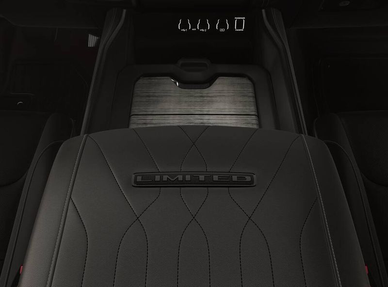 New 2026 RAM 1500 Limited Crew Cab 4x4 5