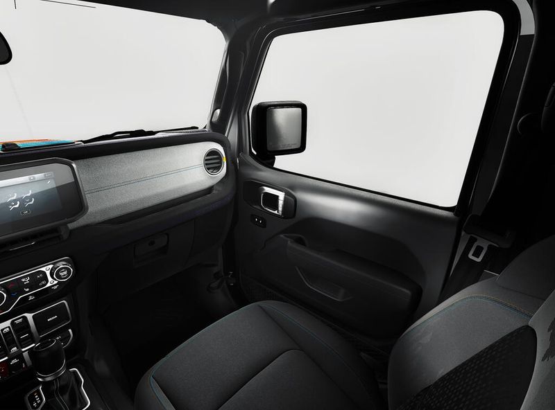 New 2027 Jeep Wrangler 4-door RewindImage 7