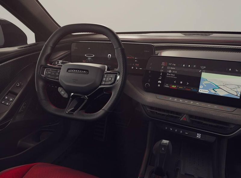 New 2026 Dodge Charger Scat Pack Plus 2-door AwdImage 9