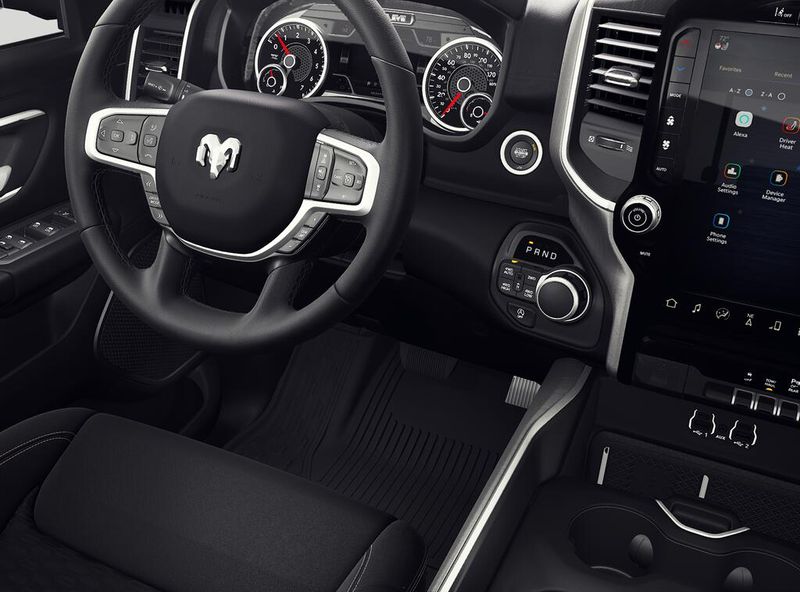 New 2027 RAM 1500 Big Horn Crew Cab 4x4 5