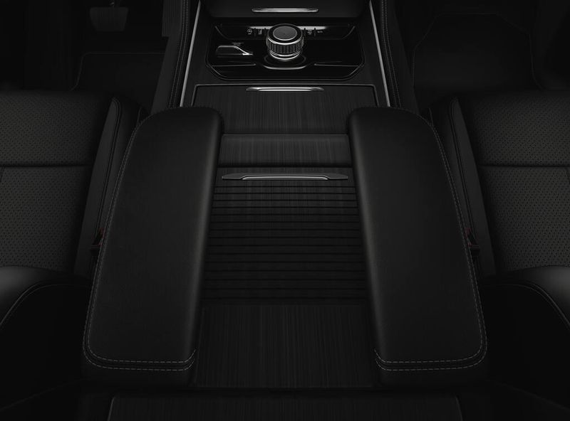 2025 Jeep Wagoneer Carbide 4x4Image 4