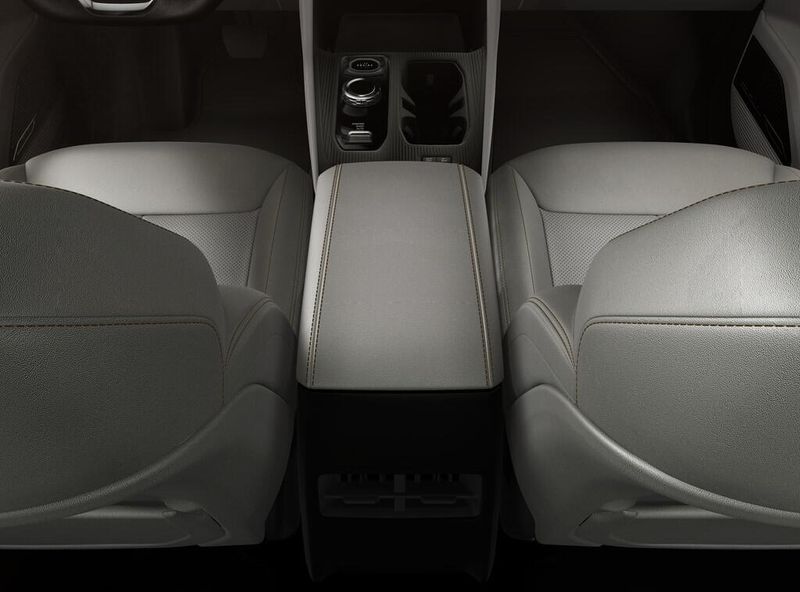 New 2026 Jeep Cherokee Limited 4x4Image 4