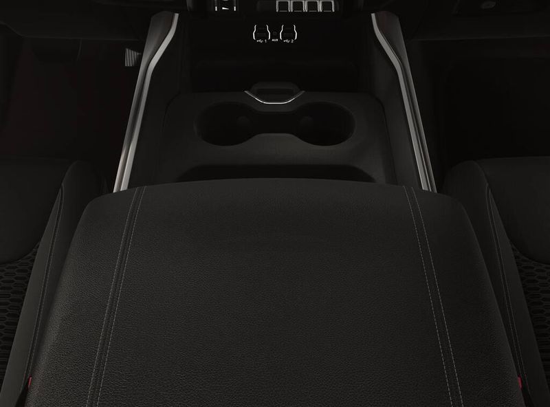 New 2026 RAM 1500 Big Horn Crew Cab 4x4 5'7' Box