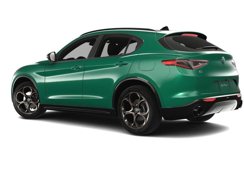 New 2025 Alfa Romeo Stelvio Intensa AwdImage 2