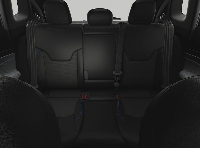 New 2025 Jeep Compass Latitude 4x4Image 3