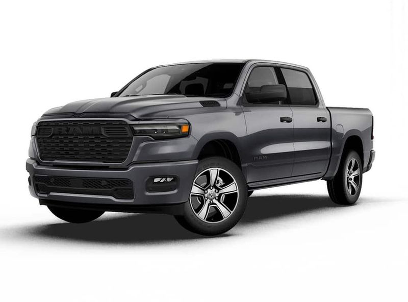 New 2027 RAM 1500 Express Crew Cab 4x2 5