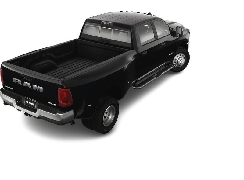 2025 RAM 3500 BIG HORN CREW CAB 4X4 8