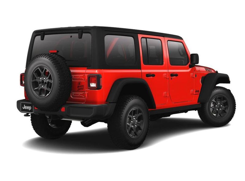 2025 Jeep Wrangler Unlimited Willys photo 2