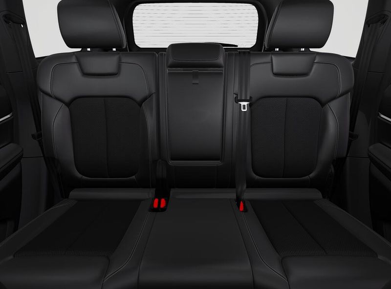 New 2027 Jeep Grand Cherokee Laredo Altitude 4x4Image 3