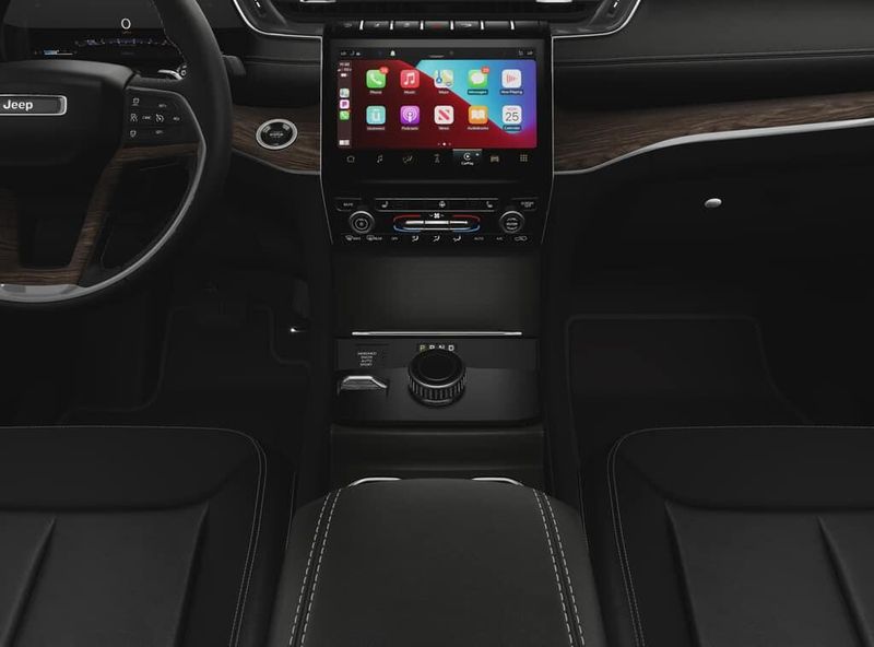 2025 Jeep Grand Cherokee Limited 4x4Image 5