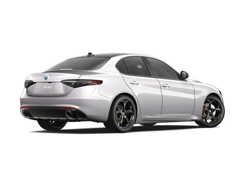 New 2025 Alfa Romeo Giulia Tributo Italiano RwdImage 2