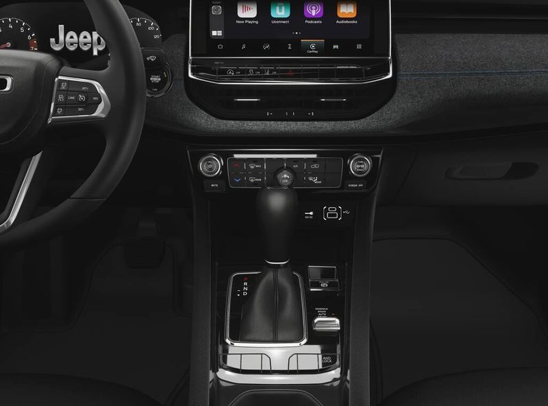 New 2026 Jeep Compass Latitude Altitude 4x4Image 5