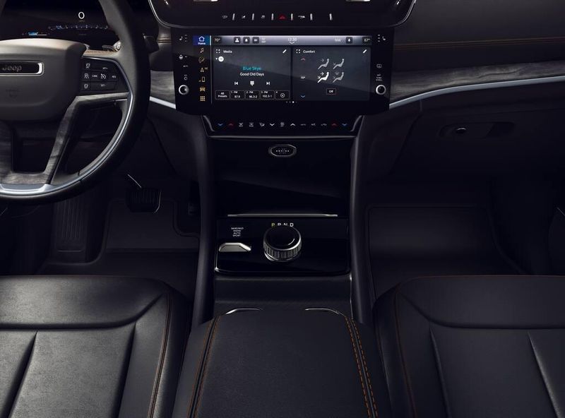 New 2026 Jeep Grand Cherokee 85th Anniversary Edition 4x4