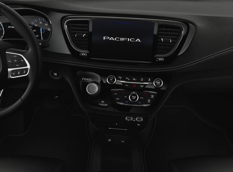2025 Chrysler Pacifica SelectImage 5