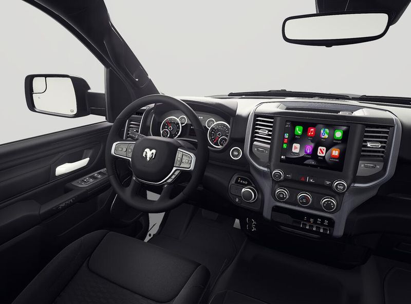 New 2027 RAM 1500 Express Crew Cab 4x2 5