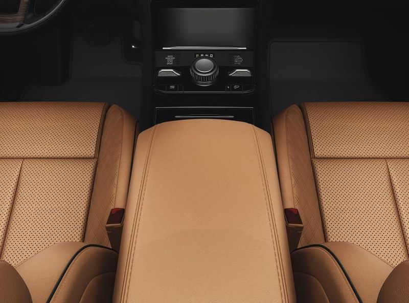2025 Jeep Grand Cherokee L Summit 4x4Image 4