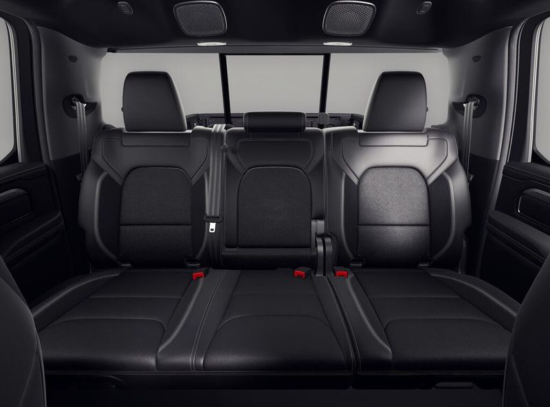 New 2027 RAM 1500 Rho Crew Cab 4x4 5