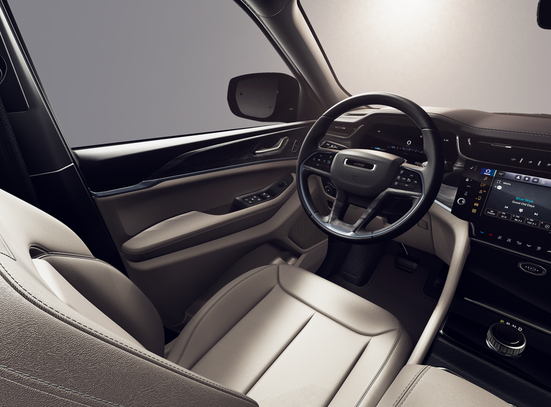 New 2026 Jeep Grand Cherokee Limited 4x2Image 8