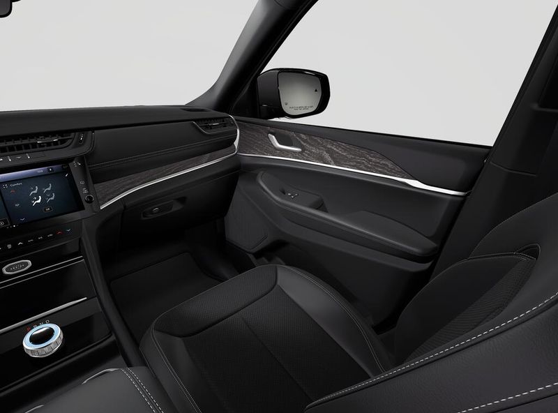 New 2027 Jeep Grand Cherokee L Laredo Altitude 4x2Image 7