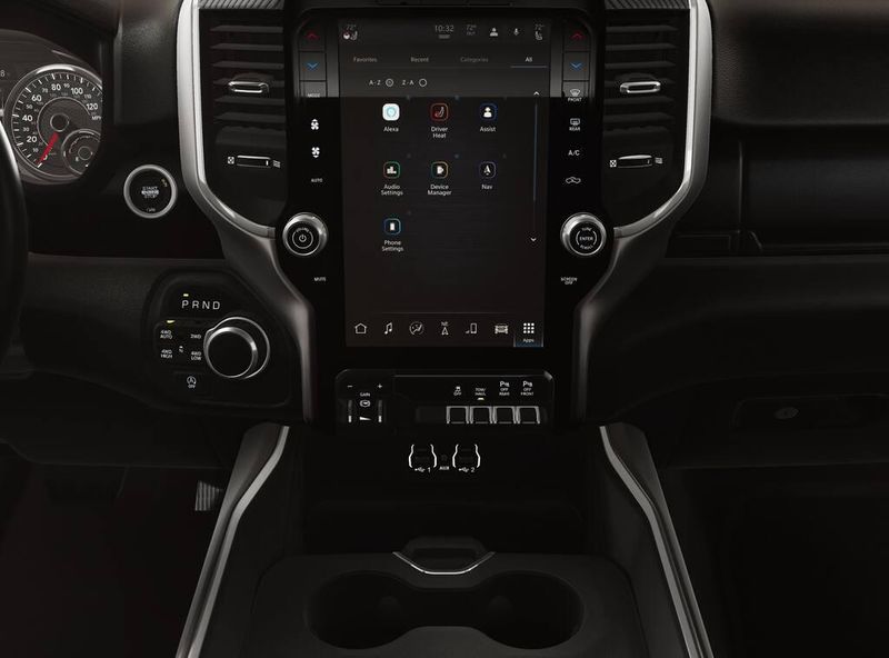 2026 RAM 1500 Lone Star Crew Cab 4x4 5