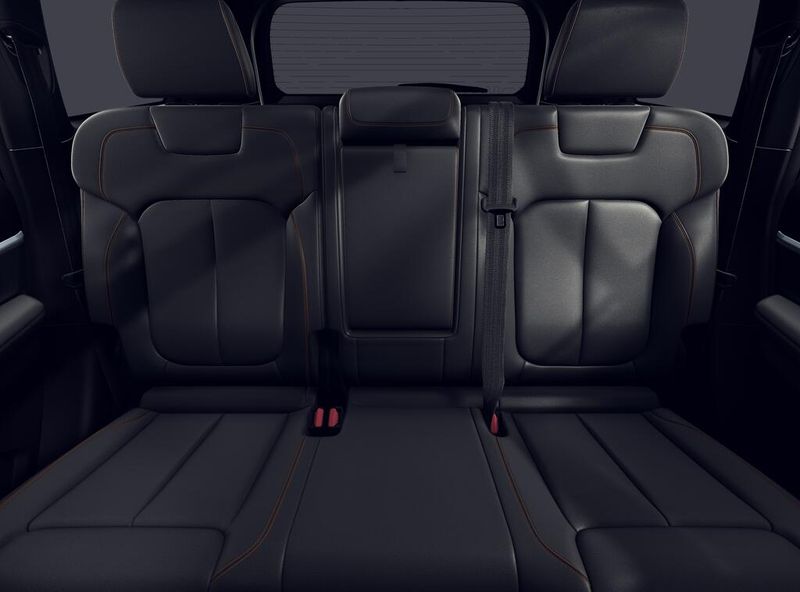 New 2026 Jeep Grand Cherokee 85th Anniversary Edition 4x4Image 3