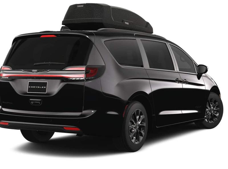 2025 Chrysler Pacifica SelectImage 2
