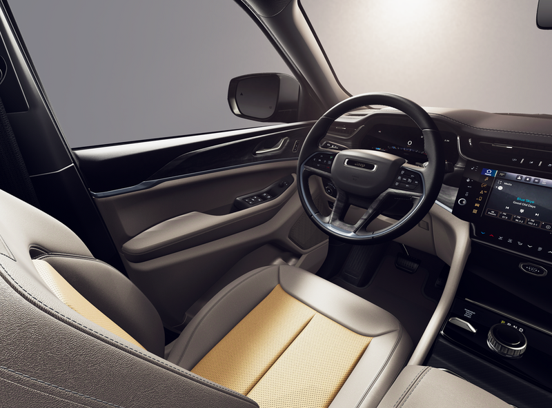 New 2026 Jeep Grand Cherokee L Limited 4x4Image 8