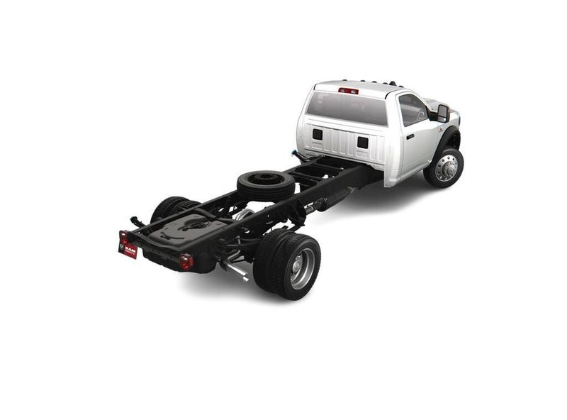 New 2024 RAM 5500 Tradesman Chassis Regular Cab 4x2 108