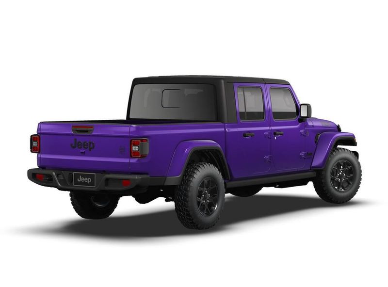 2026 Jeep Gladiator Willys photo 2