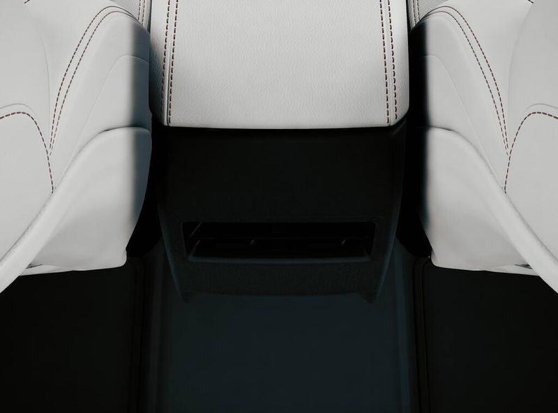 New 2027 Jeep Cherokee Limited 4x4Image 4