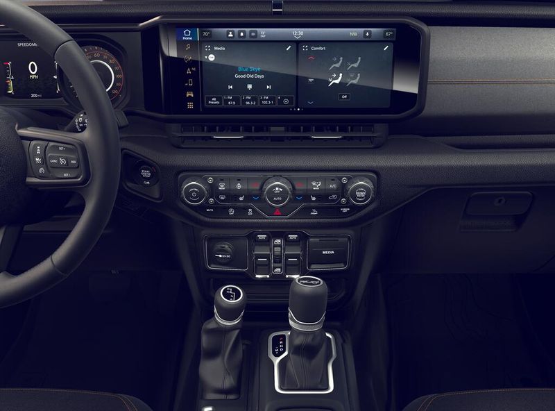 New 2026 Jeep Wrangler 4-door Sport SImage 5