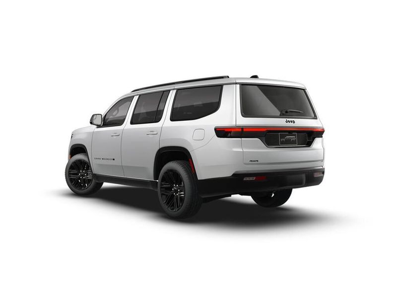 2026 Jeep Grand Wagoneer Limited Reserve 4x4Image 2