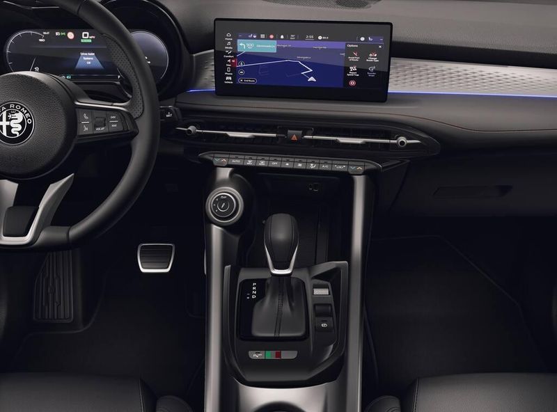 New 2026 Alfa Romeo Tonale Veloce AwdImage 5